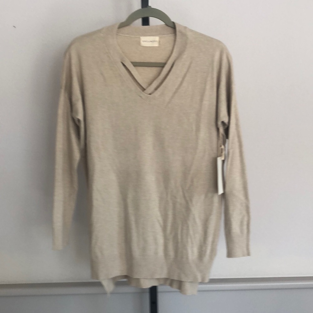 Dreamers Size M/L Long Sleeve Sweater, NWT